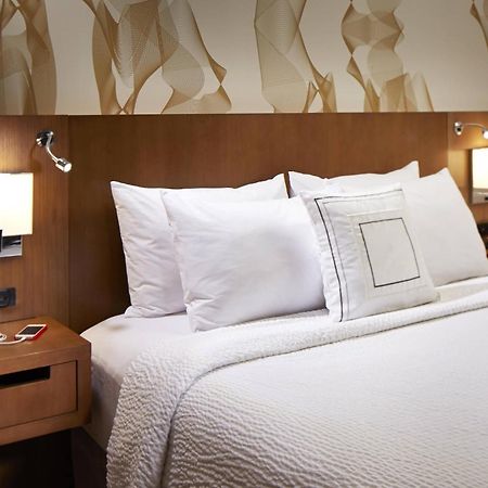Courtyard By Marriott Sunnyvale Silicon Valley Ngoại thất bức ảnh