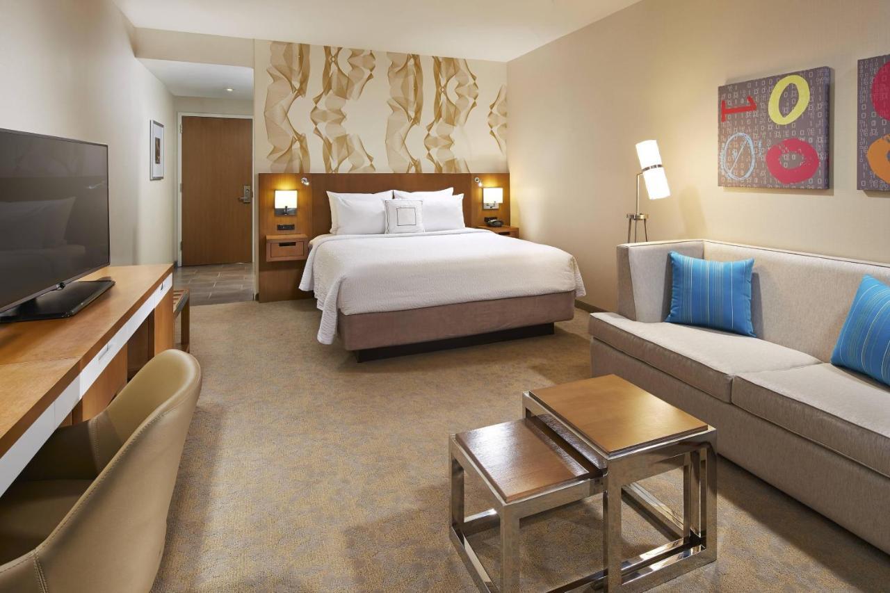 Courtyard By Marriott Sunnyvale Silicon Valley Ngoại thất bức ảnh