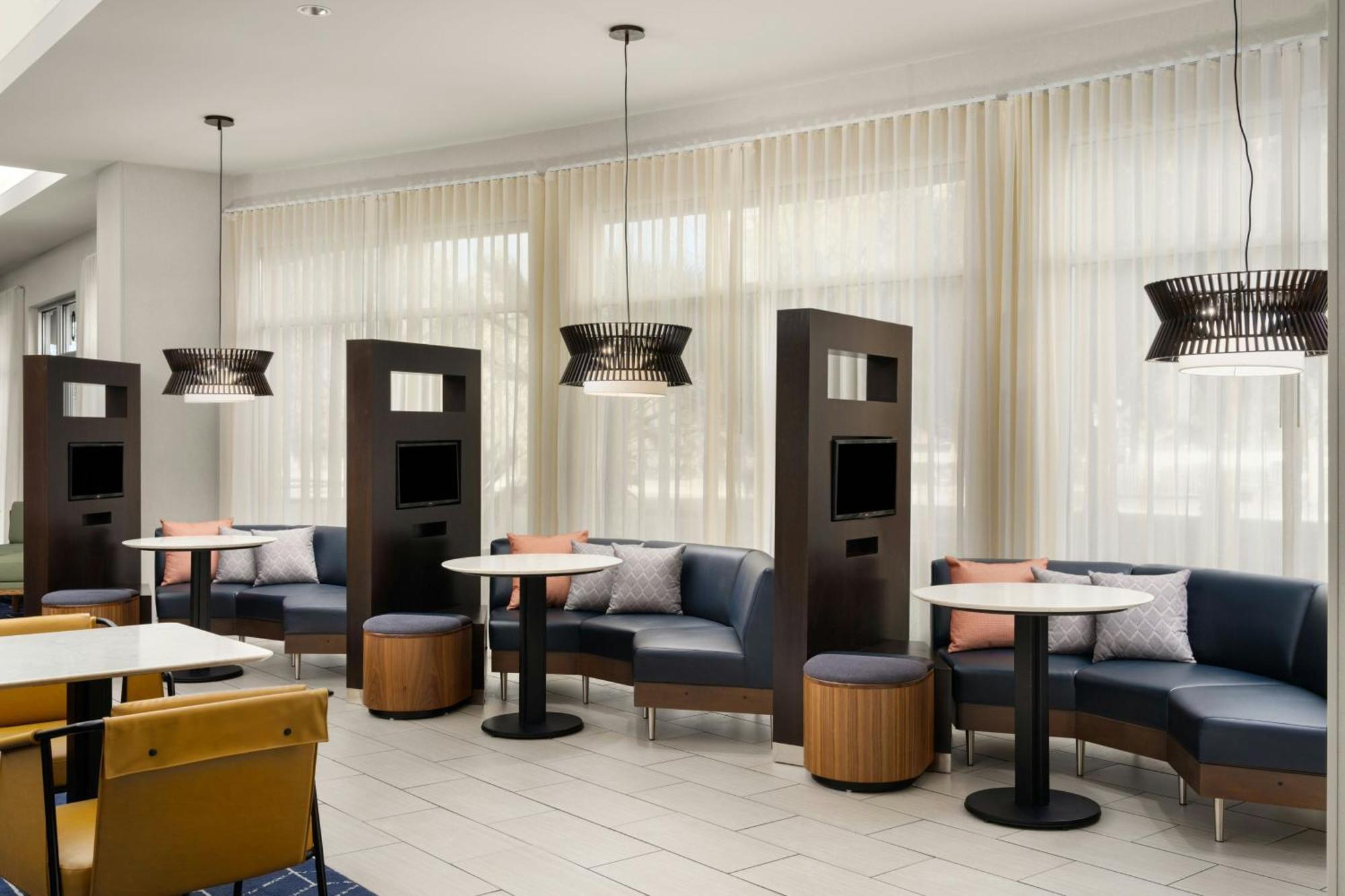 Courtyard By Marriott Sunnyvale Silicon Valley Ngoại thất bức ảnh