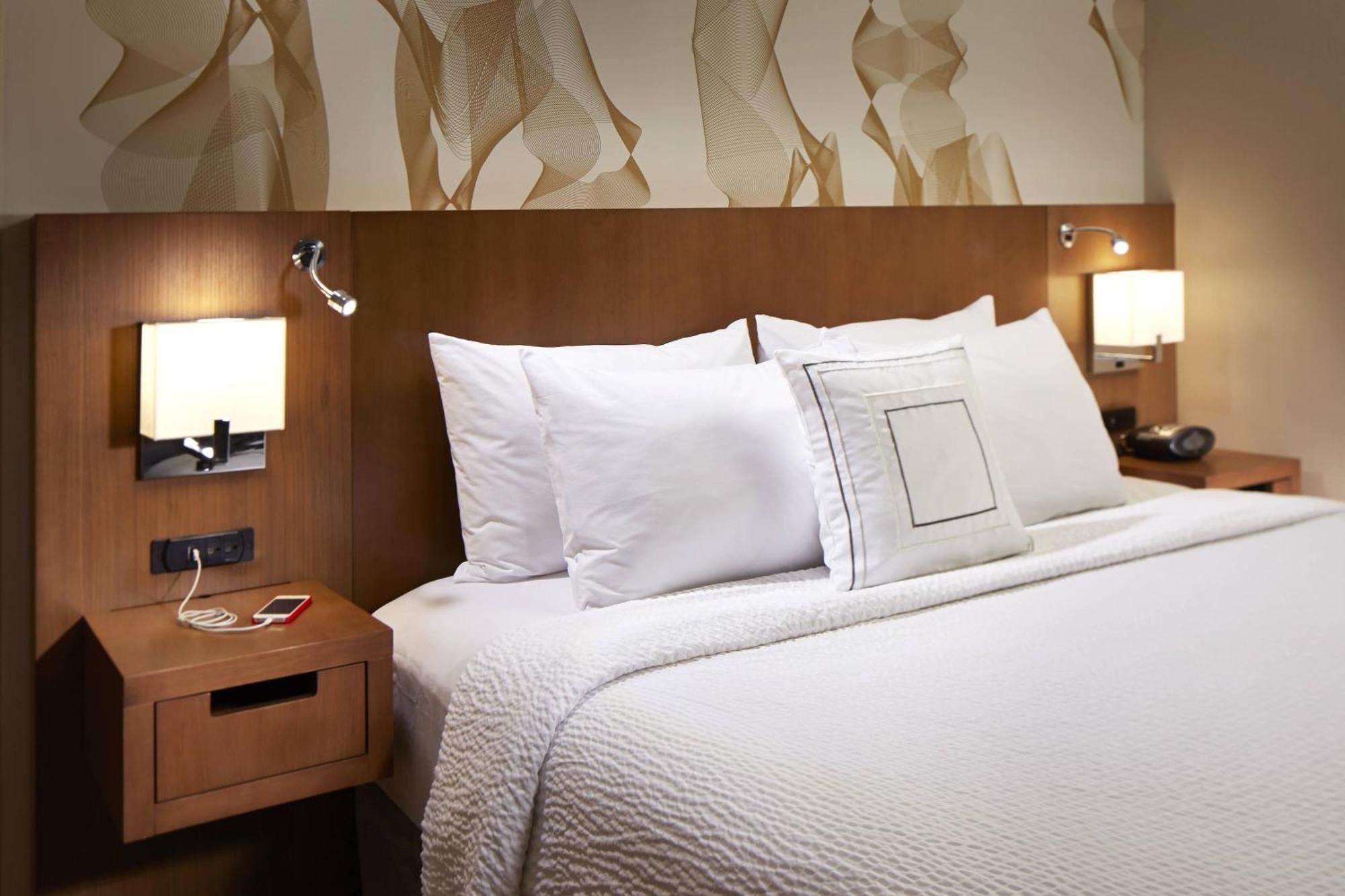 Courtyard By Marriott Sunnyvale Silicon Valley Ngoại thất bức ảnh